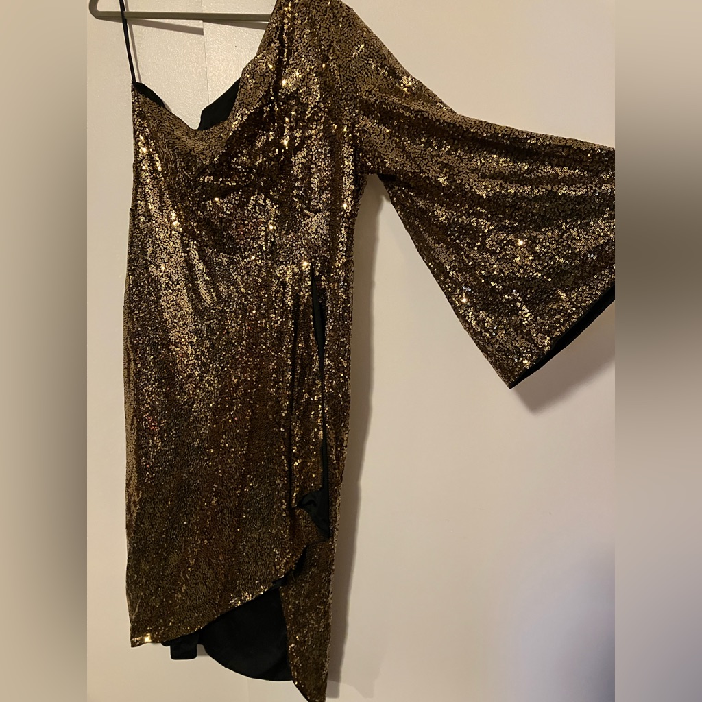3x Glitz And Glam Dress In Gold — image 4 of 7